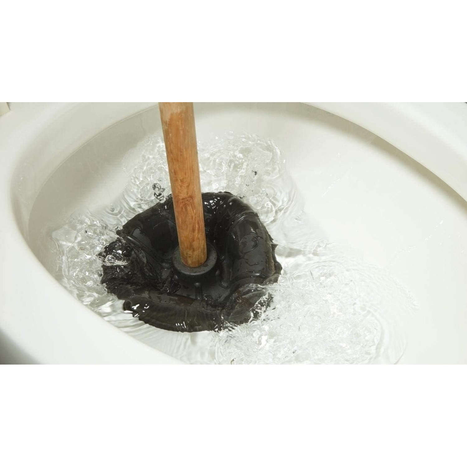 Flange Toilet Plunger with 17-Inch Wooden Handle: image 3